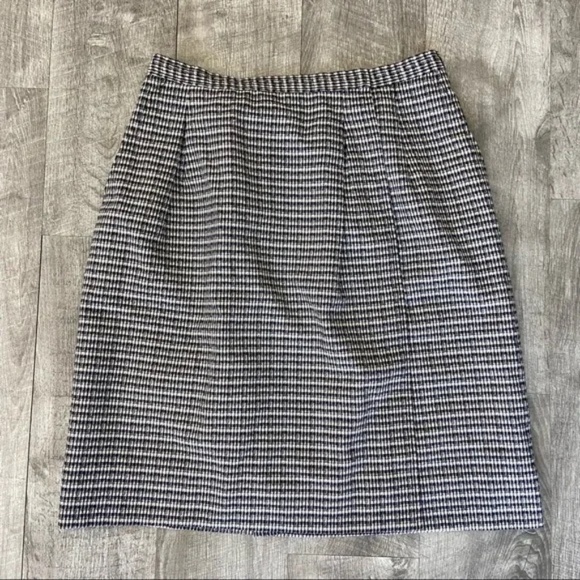 Vintage Giorgio Armani Plaid Print Knee-Length Skirt - Picture 6 of 6